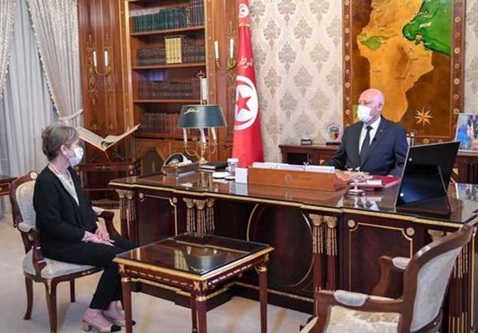 نجلاء بودن رمضان.. أول امرأة تشغل منصب رئيس الوزراء في تونس